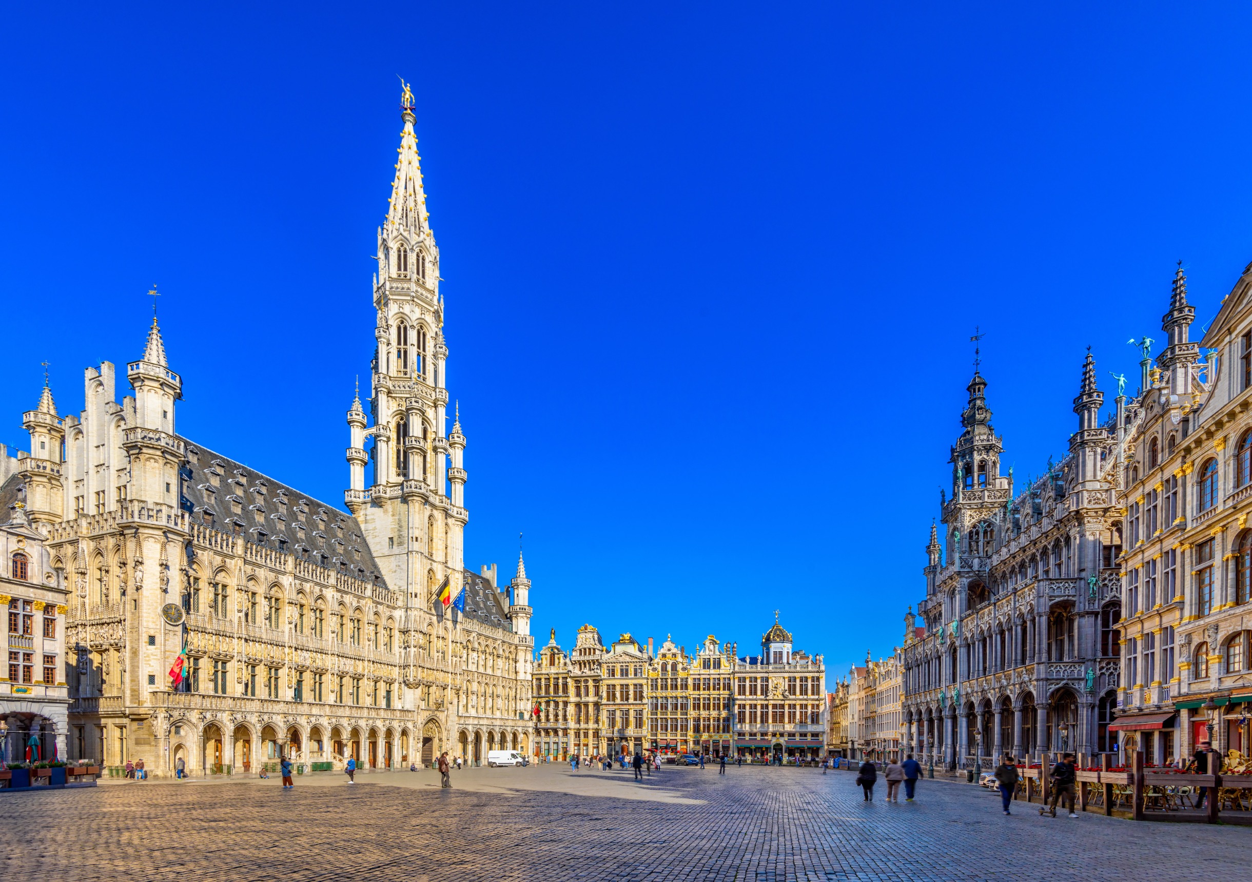 the grand place in brussels, belgium