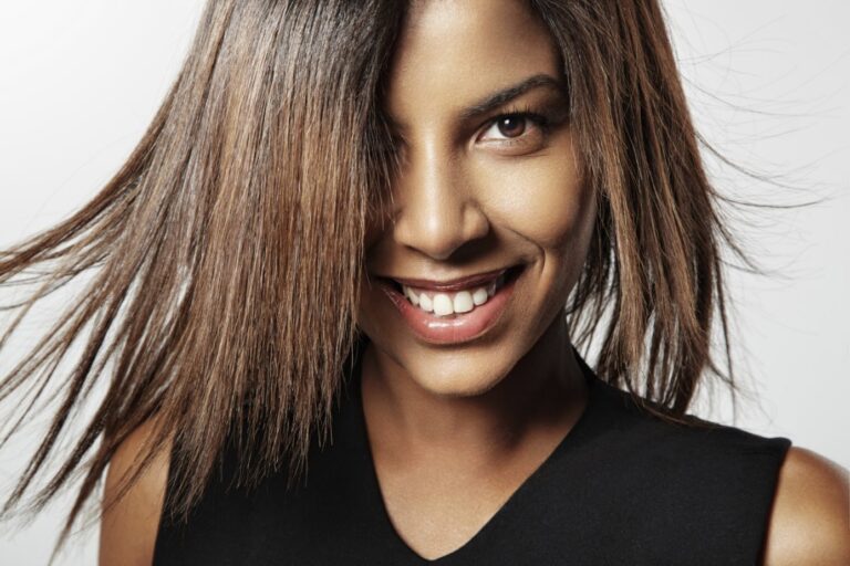 Lissage à domicile : pourquoi c’est un bon plan ?